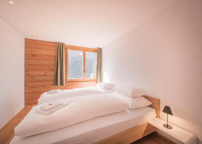 بيرنشتاين * جريندلوالد